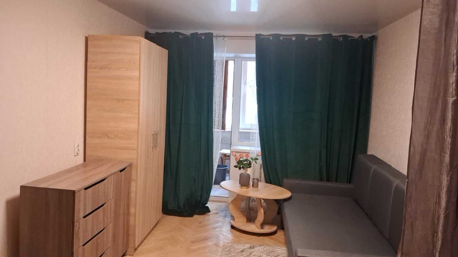 Продаж 2-кімнатної квартири 45.9 м², Юліуса Фучика вул., 17