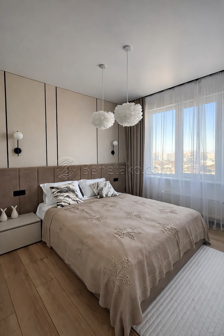 Продаж 3-кімнатної квартири 57 м², Літературна вул., 10
