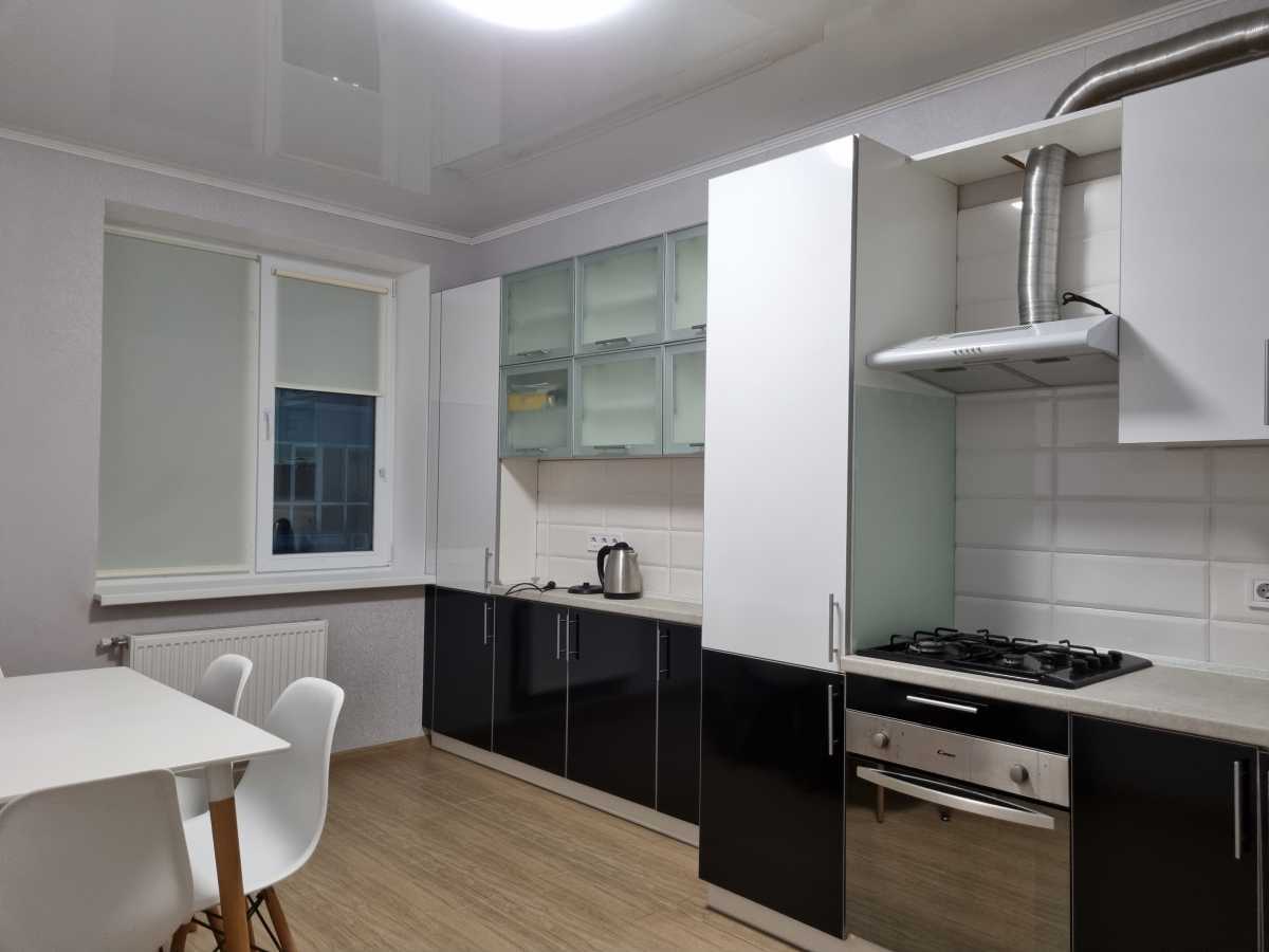 Продажа 2-комнатной квартиры 65 м², Дмитра Павличка, 31