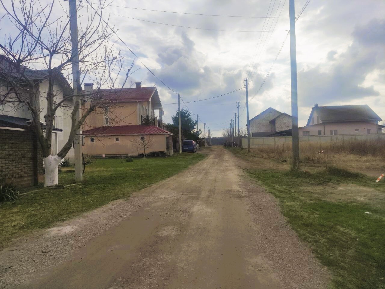Продаж ділянки під індивідуальне житлове будівництво 8 соток