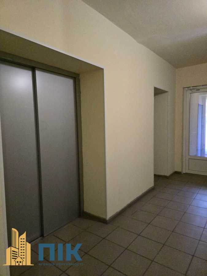 Продаж 1-кімнатної квартири 39 м², Академіка Шалімова вул., 63