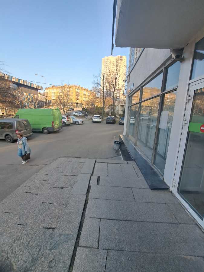 Оренда офісу 33.6 м², Патріса Лумумби, 4/6