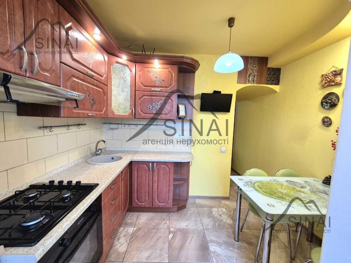 Продажа 3-комнатной квартиры 67 м², Академика Курчатова ул., 6