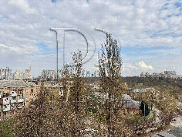 Продажа 1-комнатной квартиры 42 м², Януша Корчака ул., 20А