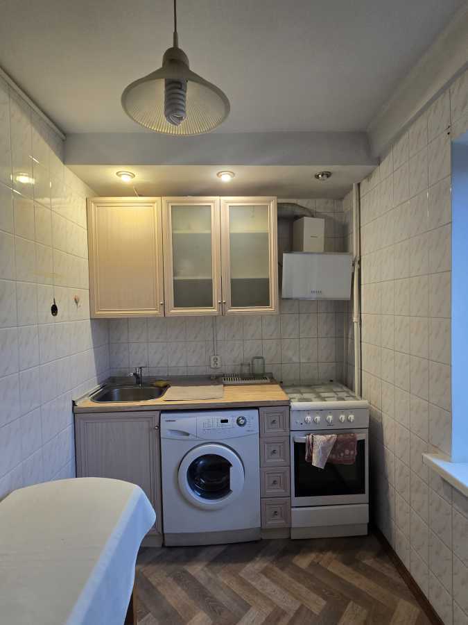 Продаж 2-кімнатної квартири 47 м², Академіка Вернадського бул., 73