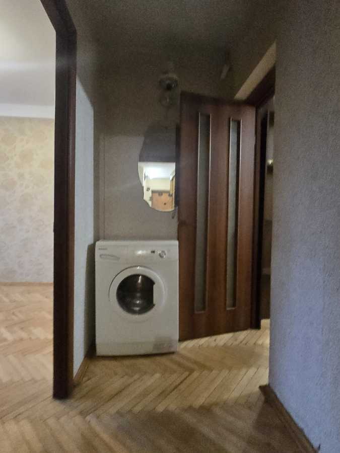 Продаж 2-кімнатної квартири 47 м², Академіка Вернадського бул., 73