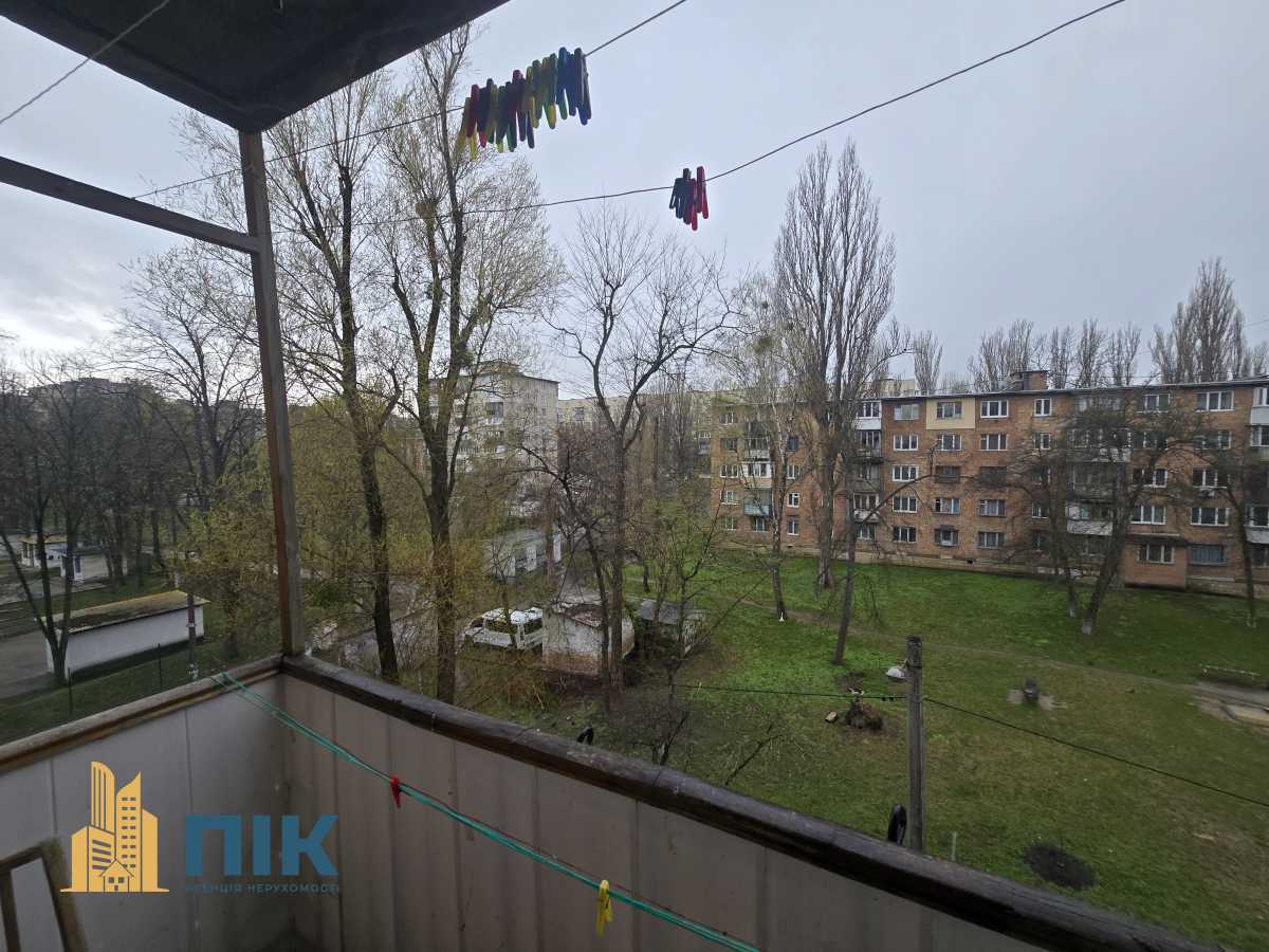 Продаж 2-кімнатної квартири 47 м², Академіка Вернадського бул., 73