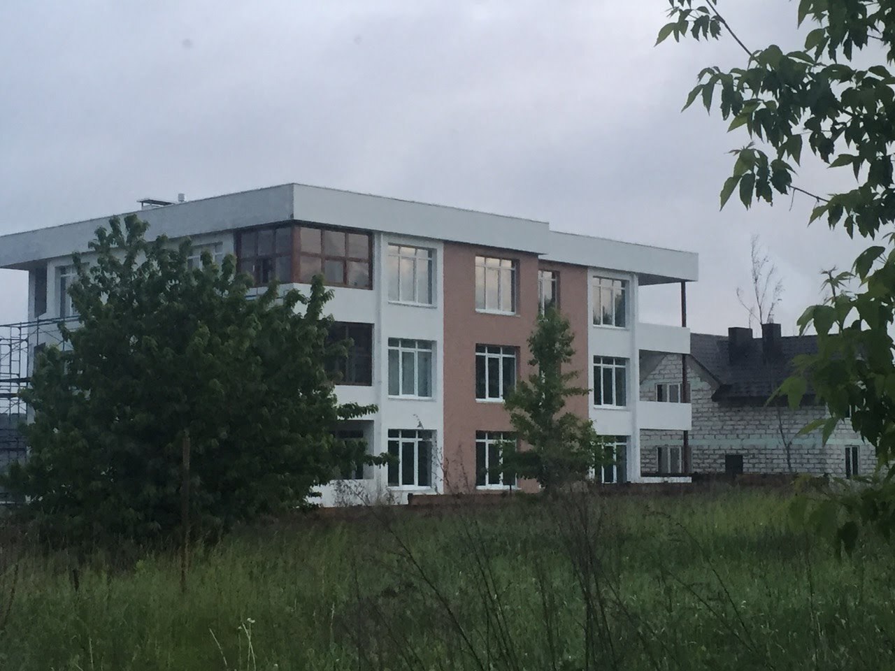 Продаж 2-кімнатної квартири 70 м²