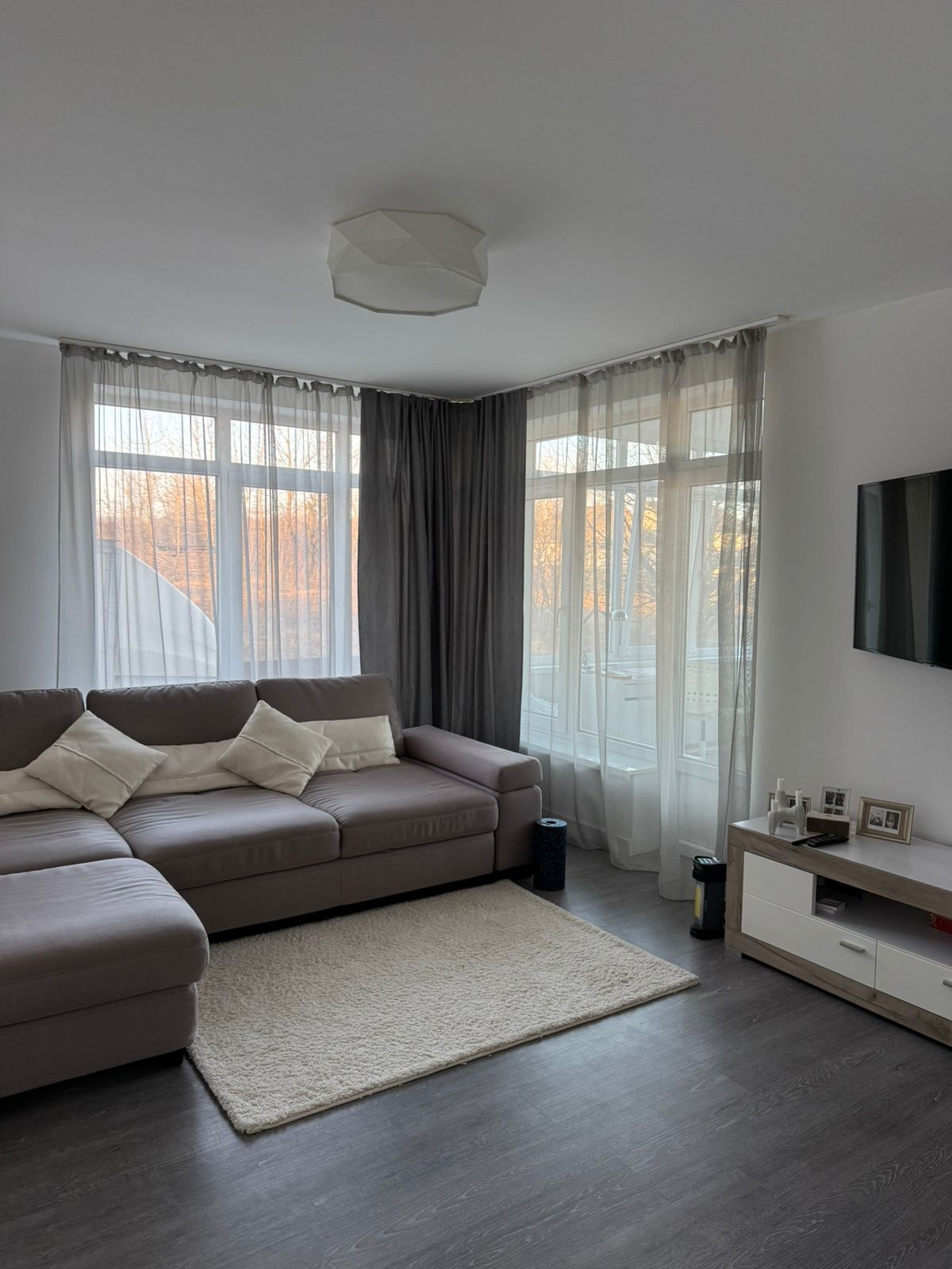 Продаж 2-кімнатної квартири 70 м²