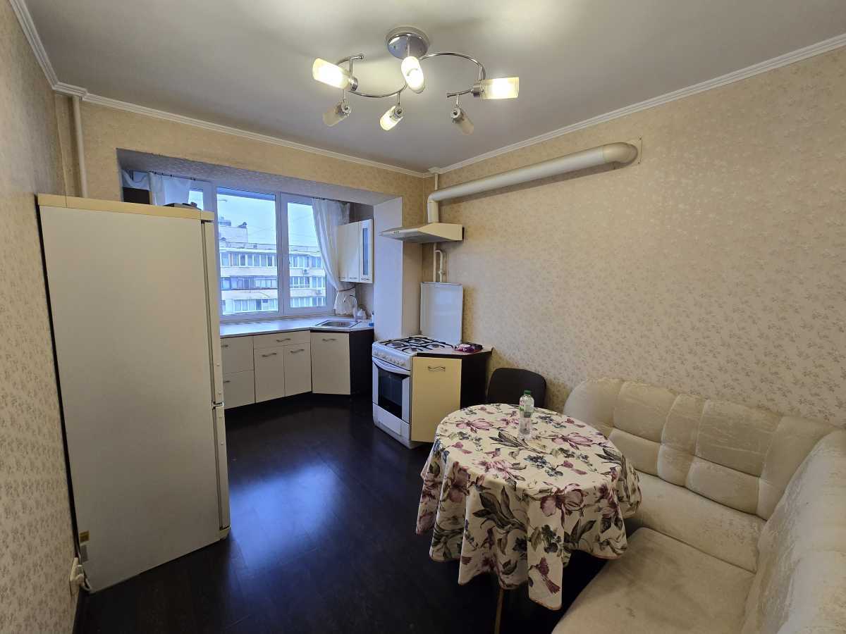 Продажа 2-комнатной квартиры 64.4 м², Дружбы Народов бул., 10А