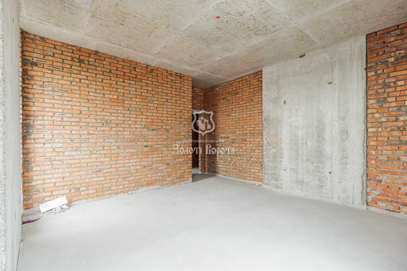 Продажа 3-комнатной квартиры 105.5 м², Зверинецкая ул., 70а