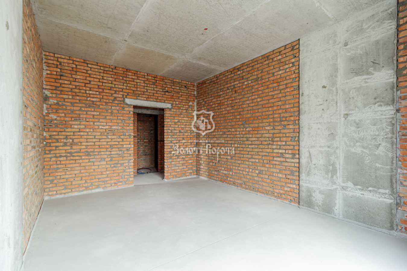 Продажа 3-комнатной квартиры 105.5 м², Зверинецкая ул., 70а