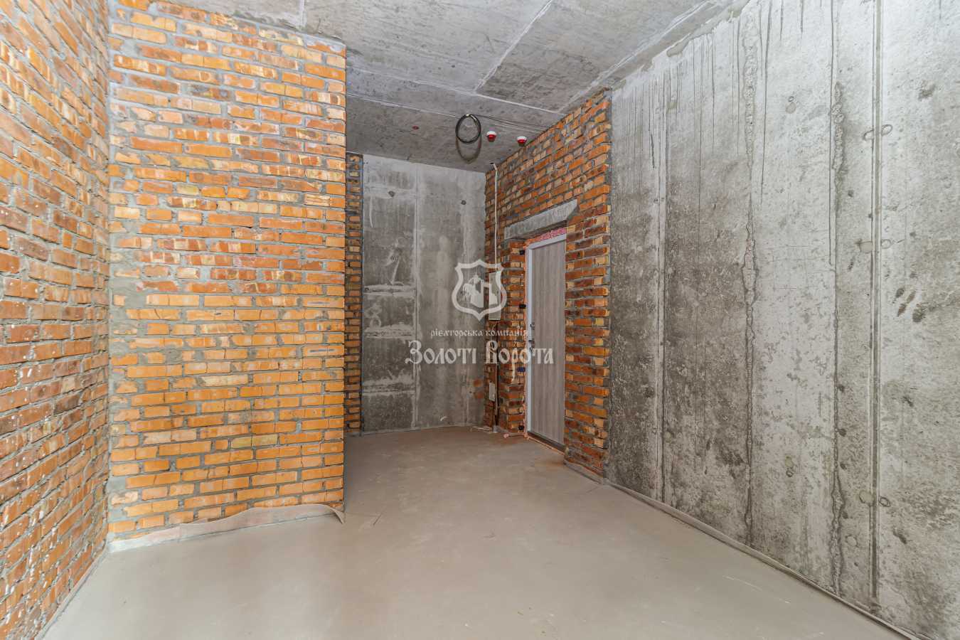 Продажа 3-комнатной квартиры 105.5 м², Зверинецкая ул., 70а