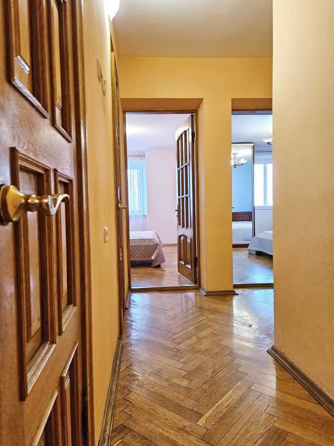 Оренда 3-кімнатної квартири 72 м², Валерія Лобановського просп., 128