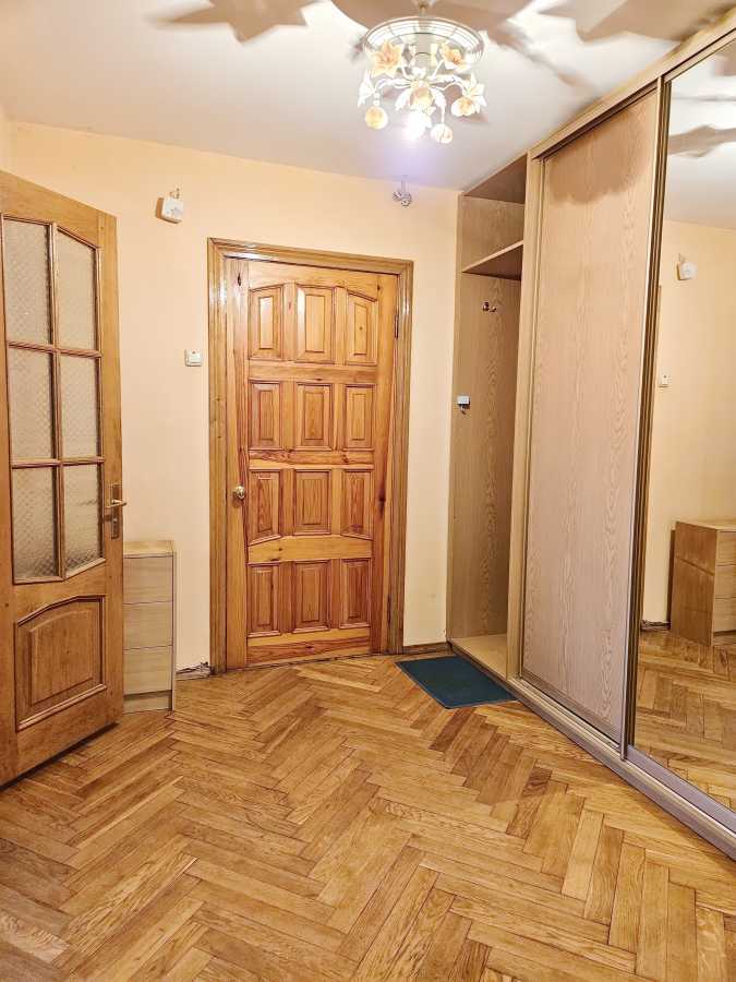 Оренда 3-кімнатної квартири 72 м², Валерія Лобановського просп., 128
