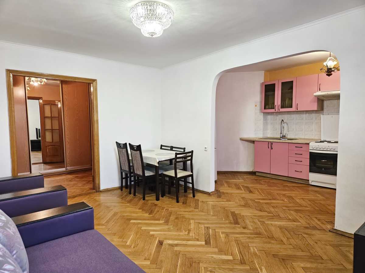 Оренда 3-кімнатної квартири 72 м², Валерія Лобановського просп., 128