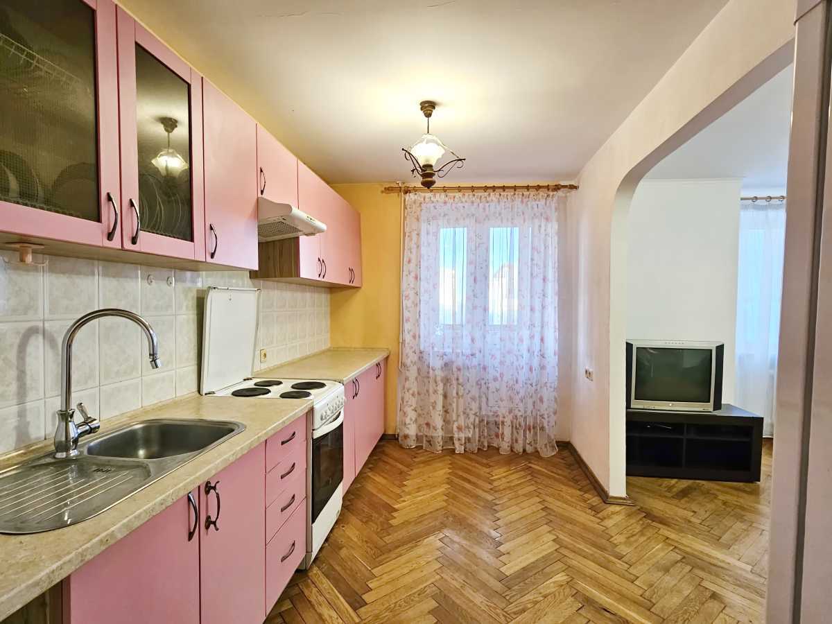 Оренда 3-кімнатної квартири 72 м², Валерія Лобановського просп., 128