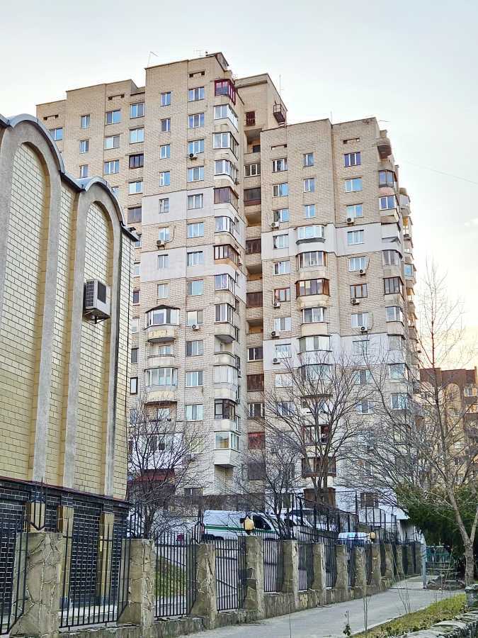 Оренда 3-кімнатної квартири 72 м², Валерія Лобановського просп., 128