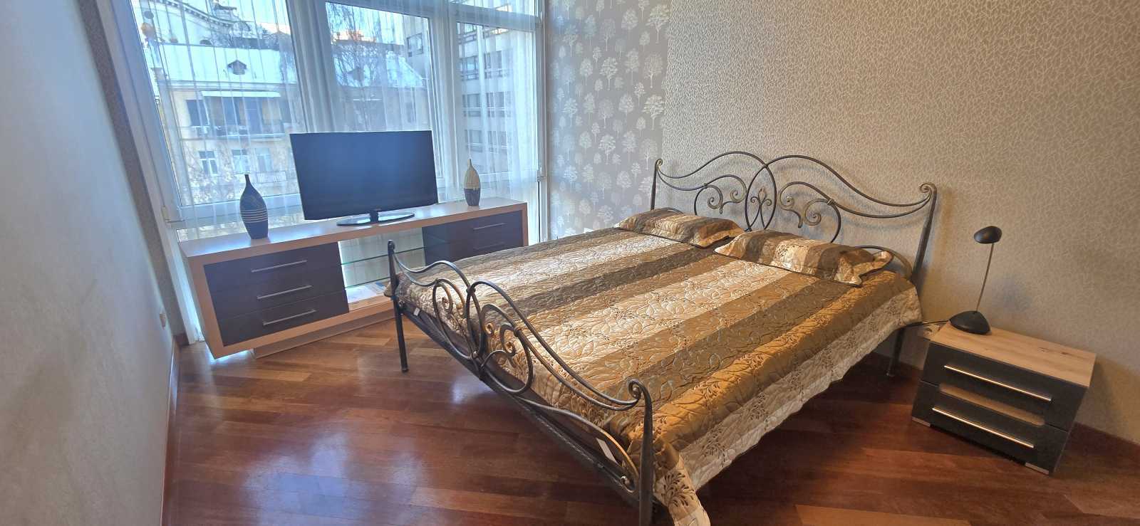 Аренда 1-комнатной квартиры 47 м², Дмитриевская ул., 82