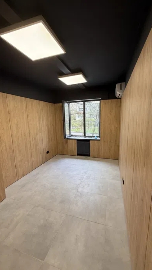 Оренда офісу 70 м², Академіка Корольова вул.