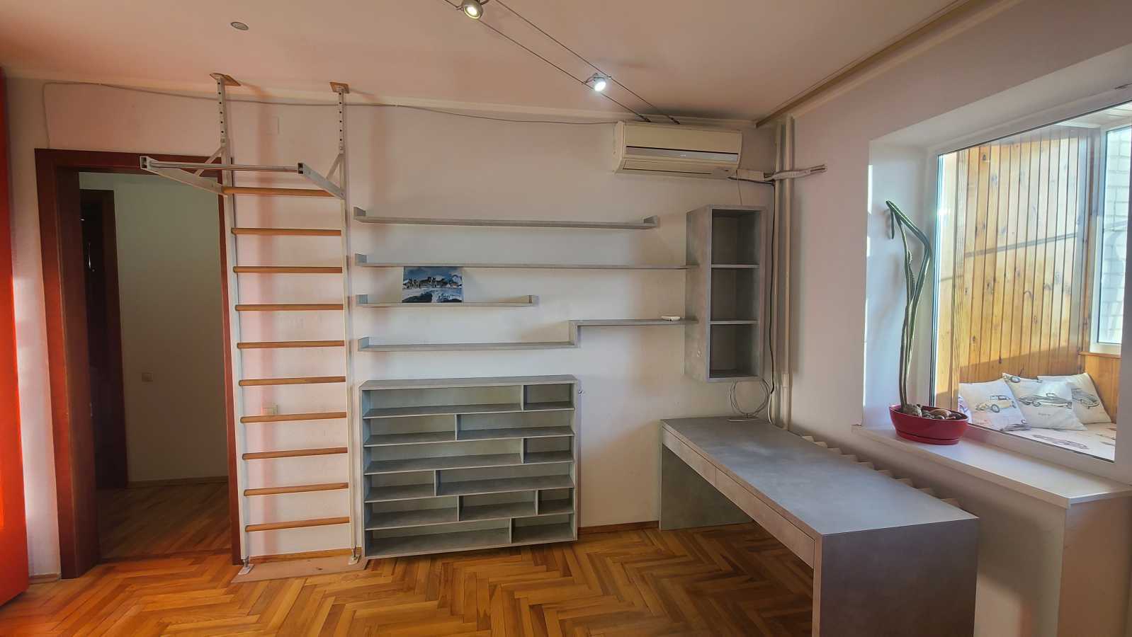 Продажа 3-комнатной квартиры 103 м², Гайдара, 27