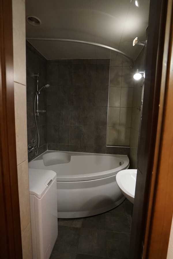 Продажа 3-комнатной квартиры 103 м², Гайдара, 27