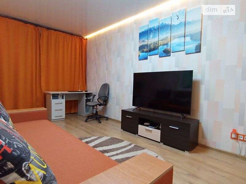 Продаж 1-кімнатної квартири 42 м², Ярослава Гашека бул., 20