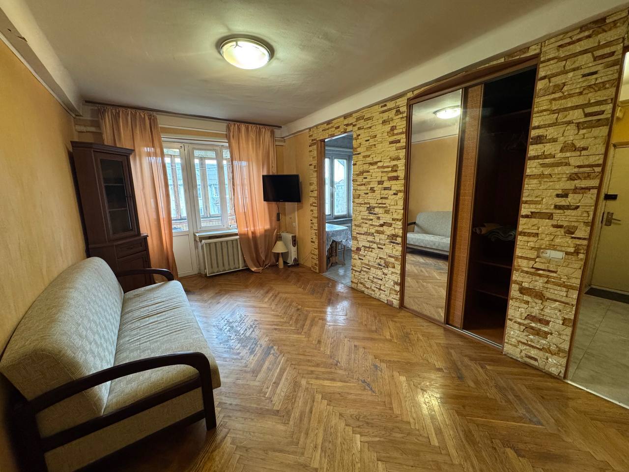 Аренда 3-комнатной квартиры 60 м², Красноткацкая ул., 22А