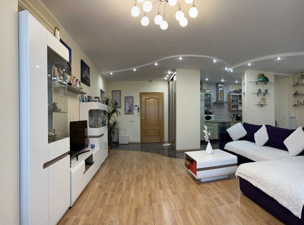 Продаж 2-кімнатної квартири 74 м², Маршала Тимошенка вул., 29