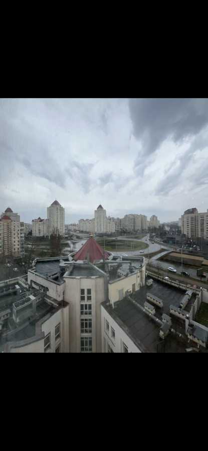 Продаж 2-кімнатної квартири 74 м², Маршала Тимошенка вул., 29