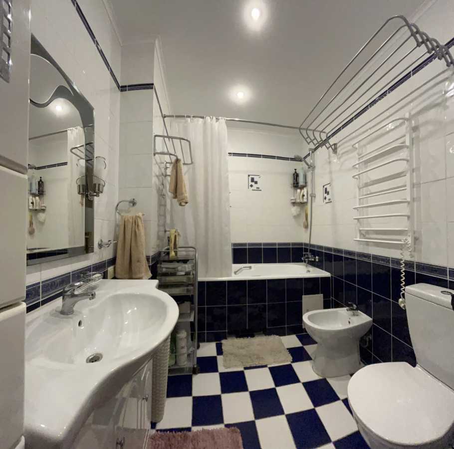 Продаж 2-кімнатної квартири 74 м², Маршала Тимошенка вул., 29