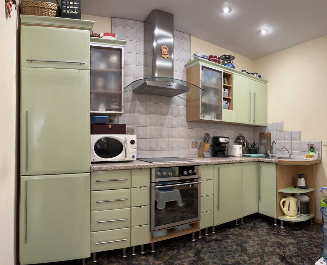 Продаж 2-кімнатної квартири 74 м², Маршала Тимошенка вул., 29