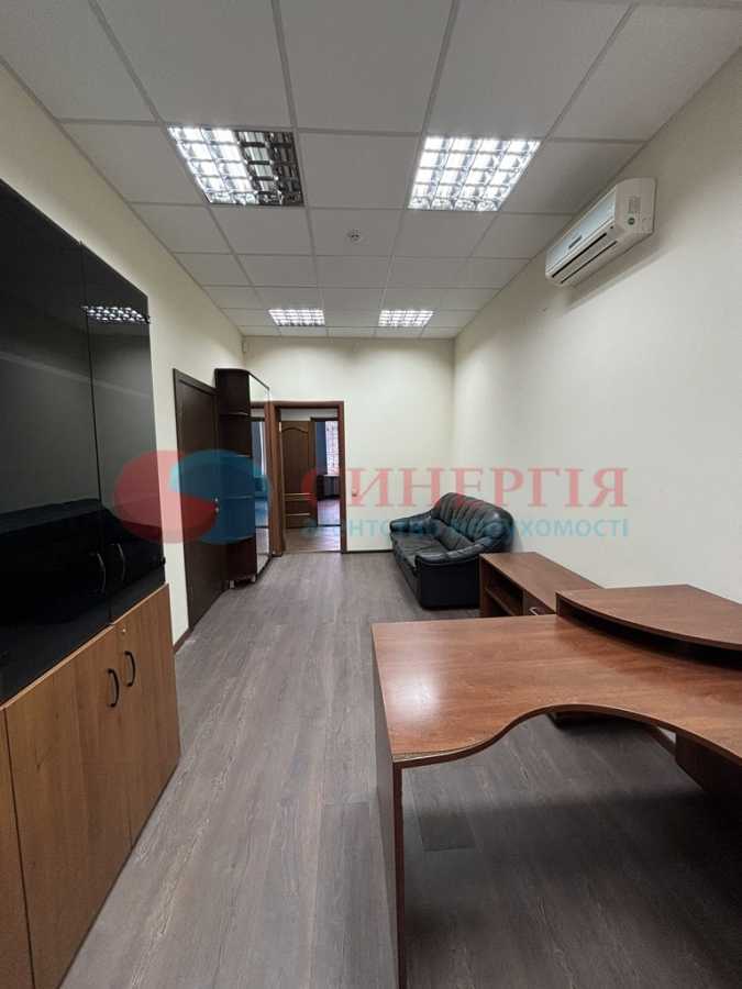 Оренда офісу 84 м², Михайла Бойчука вул., 1А