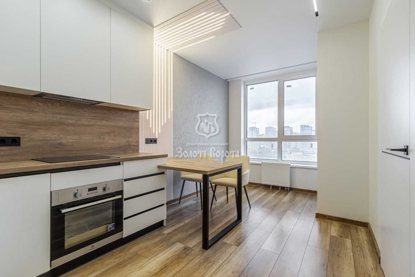 Продаж 1-кімнатної квартири 36.66 м², Дніпровська наб., 17к