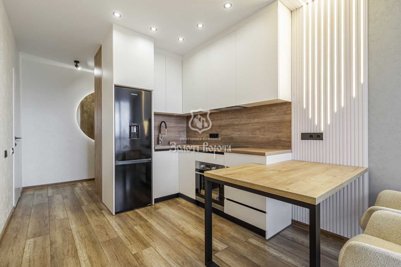 Продаж 1-кімнатної квартири 36.66 м², Дніпровська наб., 17к