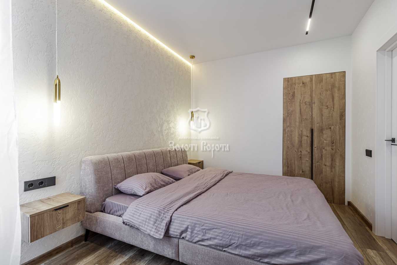 Продаж 1-кімнатної квартири 36.66 м², Дніпровська наб., 17к