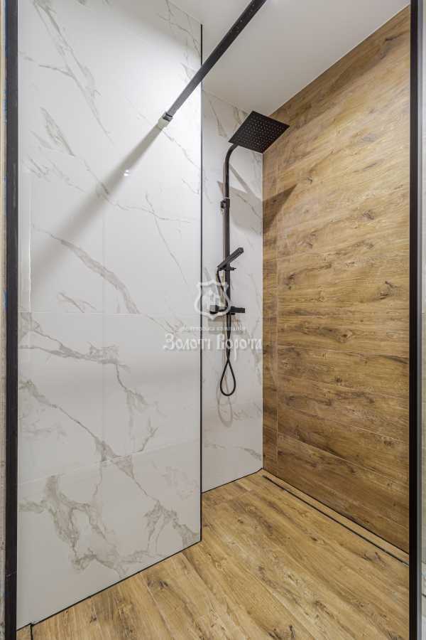 Продаж 1-кімнатної квартири 36.66 м², Дніпровська наб., 17к