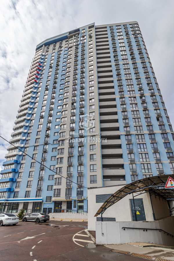 Продаж 1-кімнатної квартири 36.66 м², Дніпровська наб., 17к