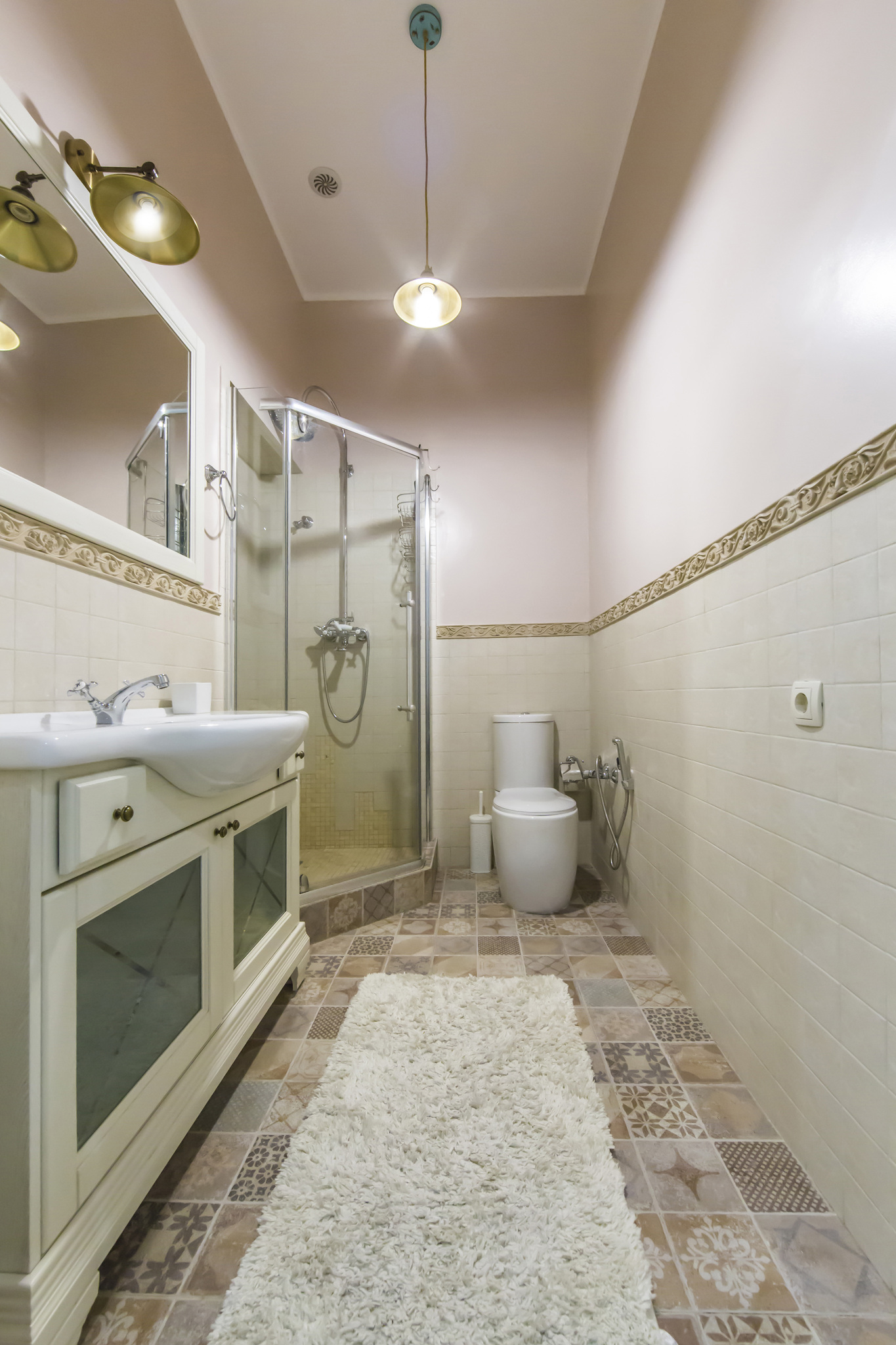 Аренда 5-комнатной квартиры 146 м², Софиевская ул., 25А