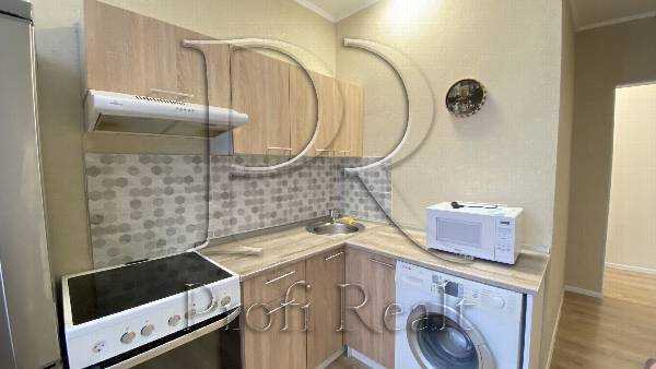 Продаж 1-кімнатної квартири 43 м², Олени Пчілки вул., 2