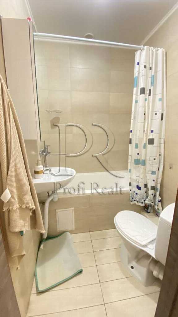 Продаж 1-кімнатної квартири 43 м², Олени Пчілки вул., 2