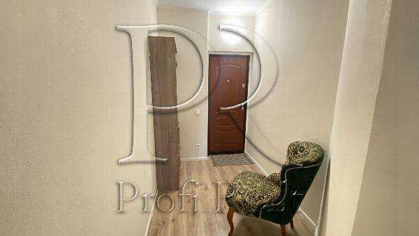 Продаж 1-кімнатної квартири 43 м², Олени Пчілки вул., 2