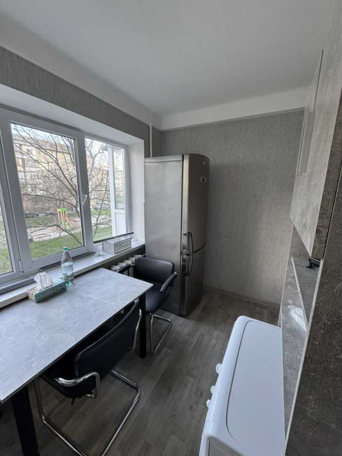 Аренда 2-комнатной квартиры 48 м², Курнатовського, 26