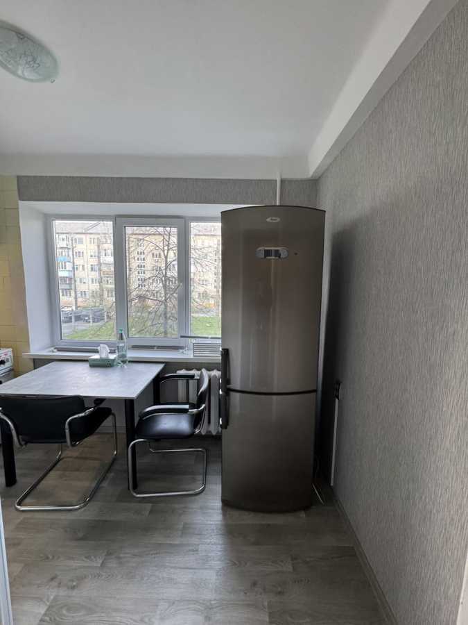 Аренда 2-комнатной квартиры 48 м², Курнатовського, 26