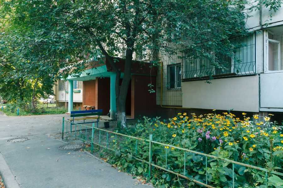 1-кімнатна квартира подобово 32 м², Правди просп., 70Б