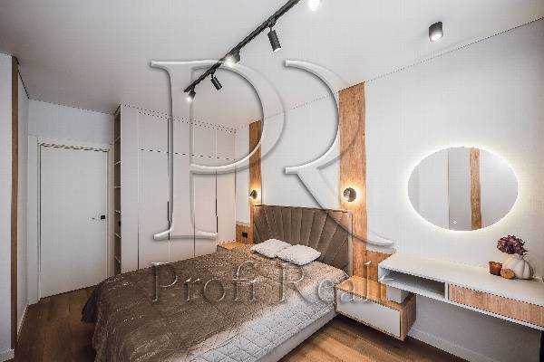 Продажа 1-комнатной квартиры 42 м², Всеволода Змиенко ул., Змієнка вулиця, 15/23