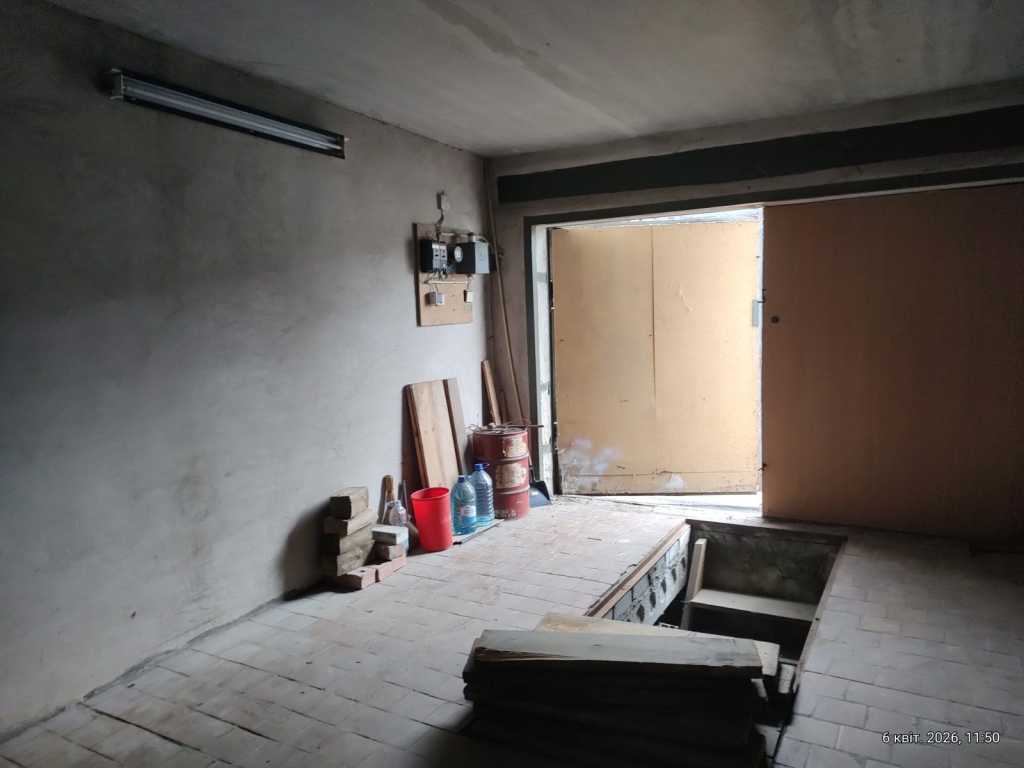 Продажа гаража 57 м², Николая Закревского ул., 93