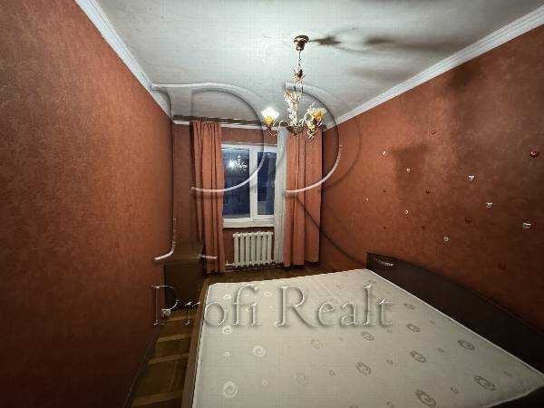 Продаж 2-кімнатної квартири 45 м², Миколи Василенка вул., 11