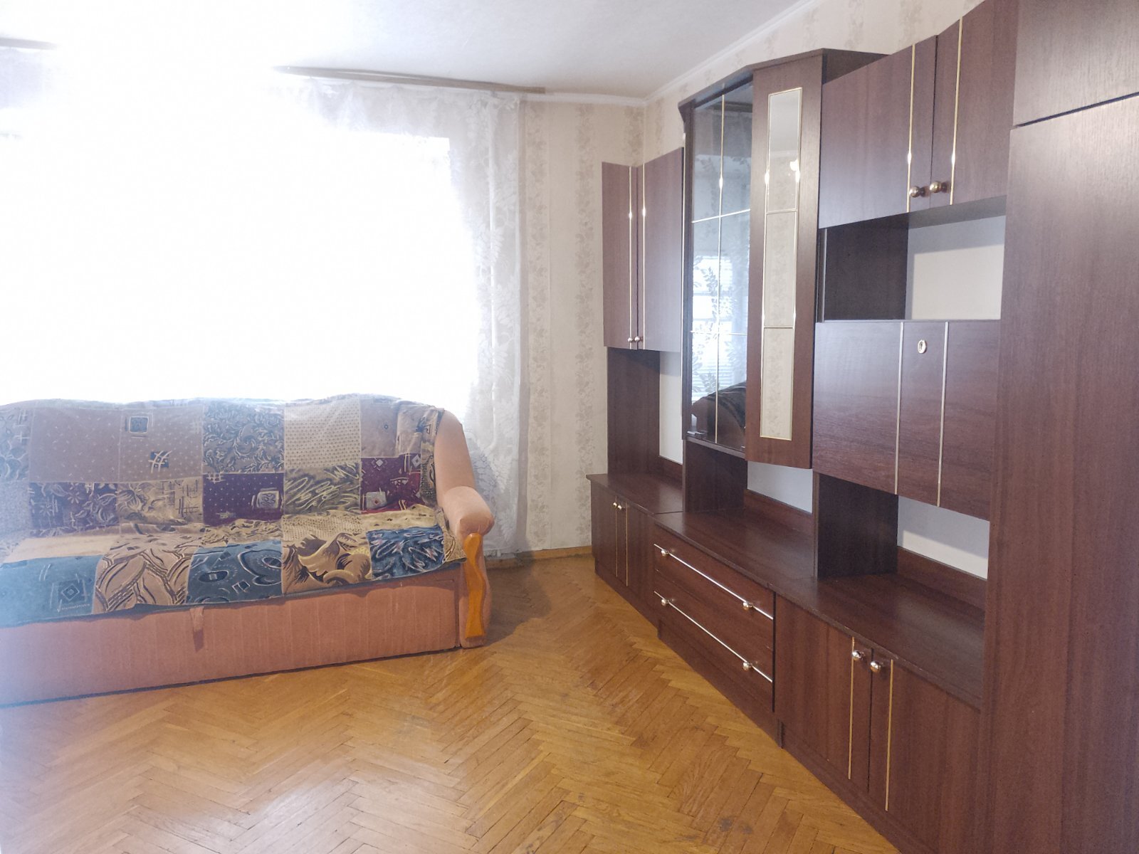 Оренда 1-кімнатної квартири 30 м², Перемоги просп., 66