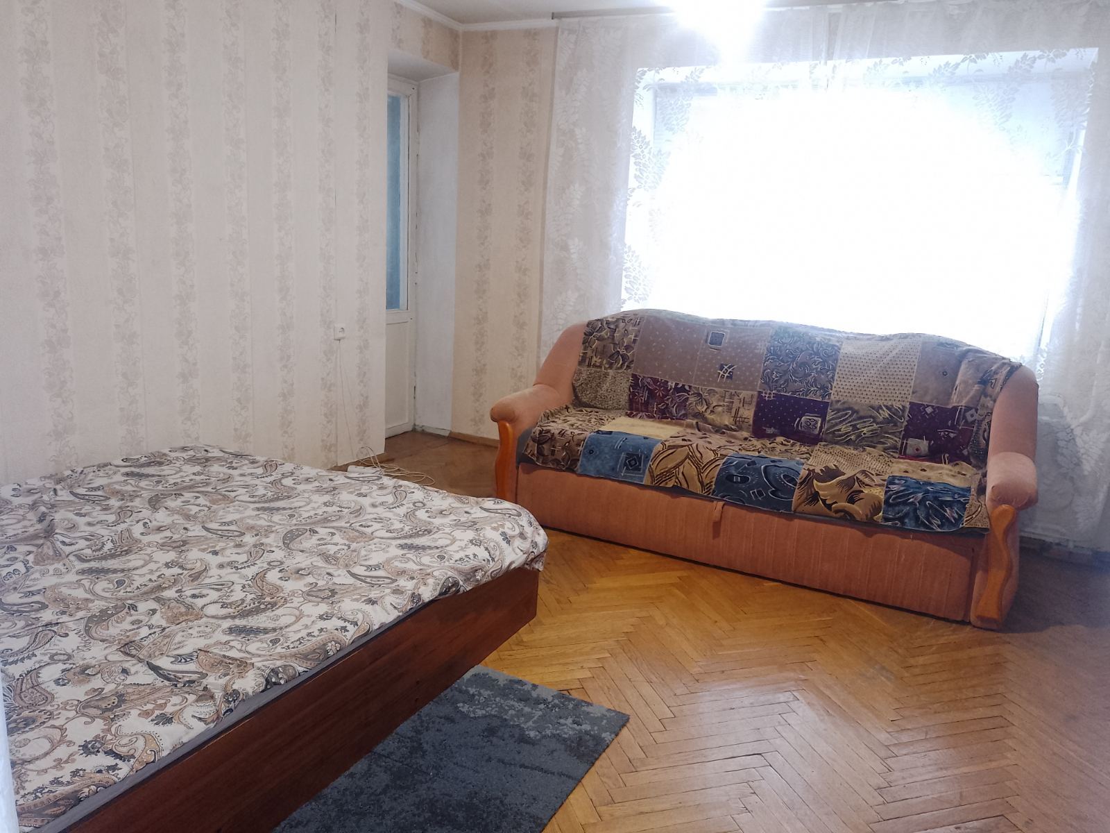 Оренда 1-кімнатної квартири 30 м², Перемоги просп., 66